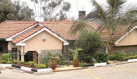 Fahari Guest House Nairobi Esterno foto